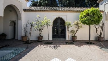 Alcazaba W Maladze - Spacer Przez Zabytkową Fortecę
