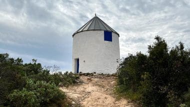 Trekking | Szlakiem Po Wzgórzach Faro Do Moinho Das Estrellas