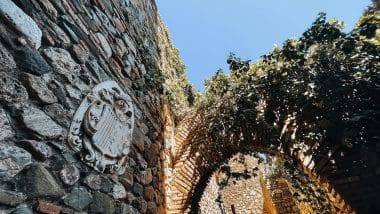 Alcazaba W Maladze - Spacer Przez Zabytkową Fortecę