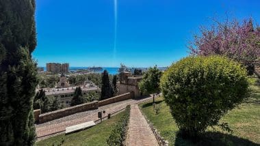 Alcazaba W Maladze - Spacer Przez Zabytkową Fortecę