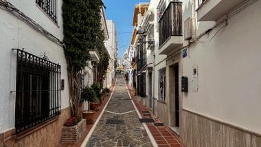 Marbella - Miasto Słońca I Luksusu