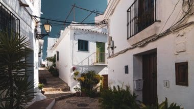 Frigiliana. Spacer Po Andaluzyjskiej, Białej Wiosce