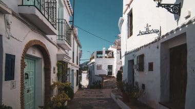 Frigiliana. Spacer Po Andaluzyjskiej, Białej Wiosce