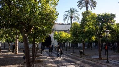 Kordoba i jej słynna "La Mezquita" - Wielki Meczet, poznaj to niezwykłe miasto!