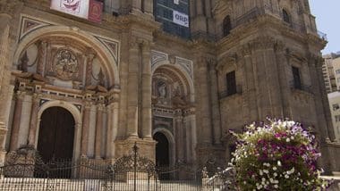 Malaga, Miasto Słońca I Kultury. Odkryj Jej Urok I Poznaj Największe Atrakcje