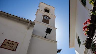 Istan - Andaluzyjskie, Białe Miasteczko Na Wybrzeżu Słońca