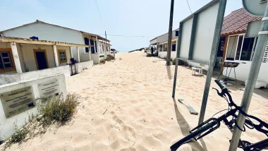 Video | Malowniczy cypel na końcu wyspy Faro - Plaża Barreta