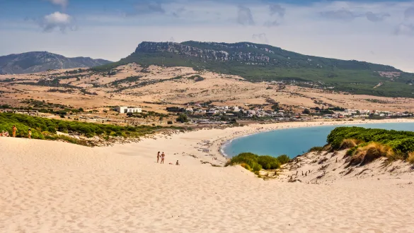 Plaża Bolonia. Jedna z najpiękniejszych plaż w Hiszpanii