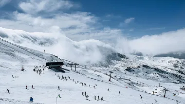 Przewodnik narciarski po Sierra Nevada w Andaluzji