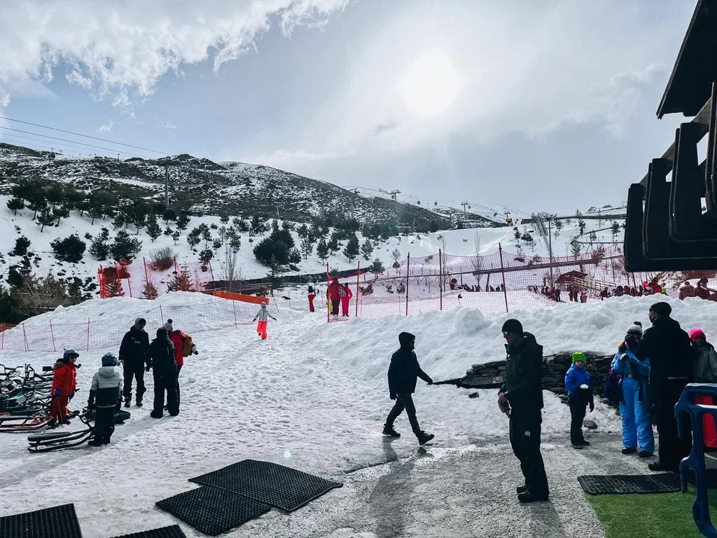 Przewodnik narciarski po Sierra Nevada w Andaluzji