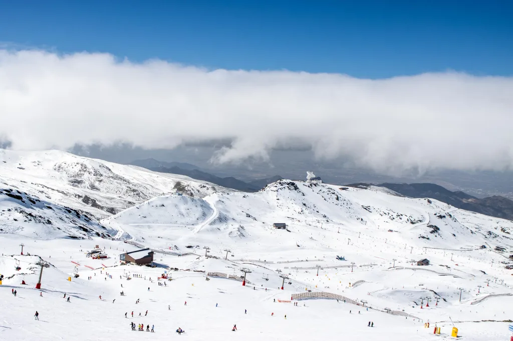 Przewodnik narciarski po Sierra Nevada w Andaluzji