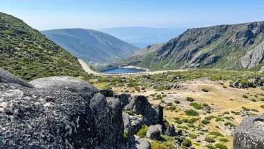 Przejazd Malowniczą Trasą W Najwyższych Górach Portugalii