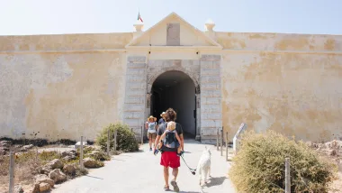 Najczęściej Odwiedzany Zabytek Algarve! Forteca W Sagres...