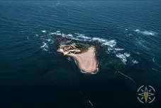 Forteca Insua na wyspie