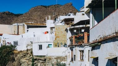 Alora, Białe Miasteczko Na Uboczu Turystycznego Szlaku Andaluzji