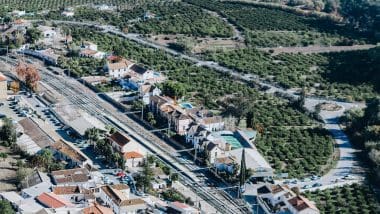 Alora, Białe Miasteczko Na Uboczu Turystycznego Szlaku Andaluzji