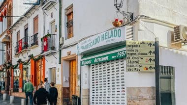 Alora, Białe Miasteczko Na Uboczu Turystycznego Szlaku Andaluzji