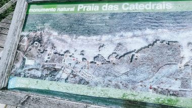Plaża Las Catedrales - Ikona północnego wybrzeża Hiszpanii