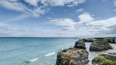 Plaża Las Catedrales - Ikona północnego wybrzeża Hiszpanii