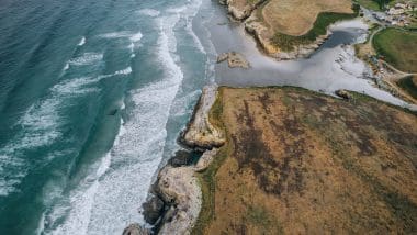 Plaża Las Catedrales - Ikona północnego wybrzeża Hiszpanii