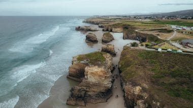 Plaża Las Catedrales - Ikona północnego wybrzeża Hiszpanii